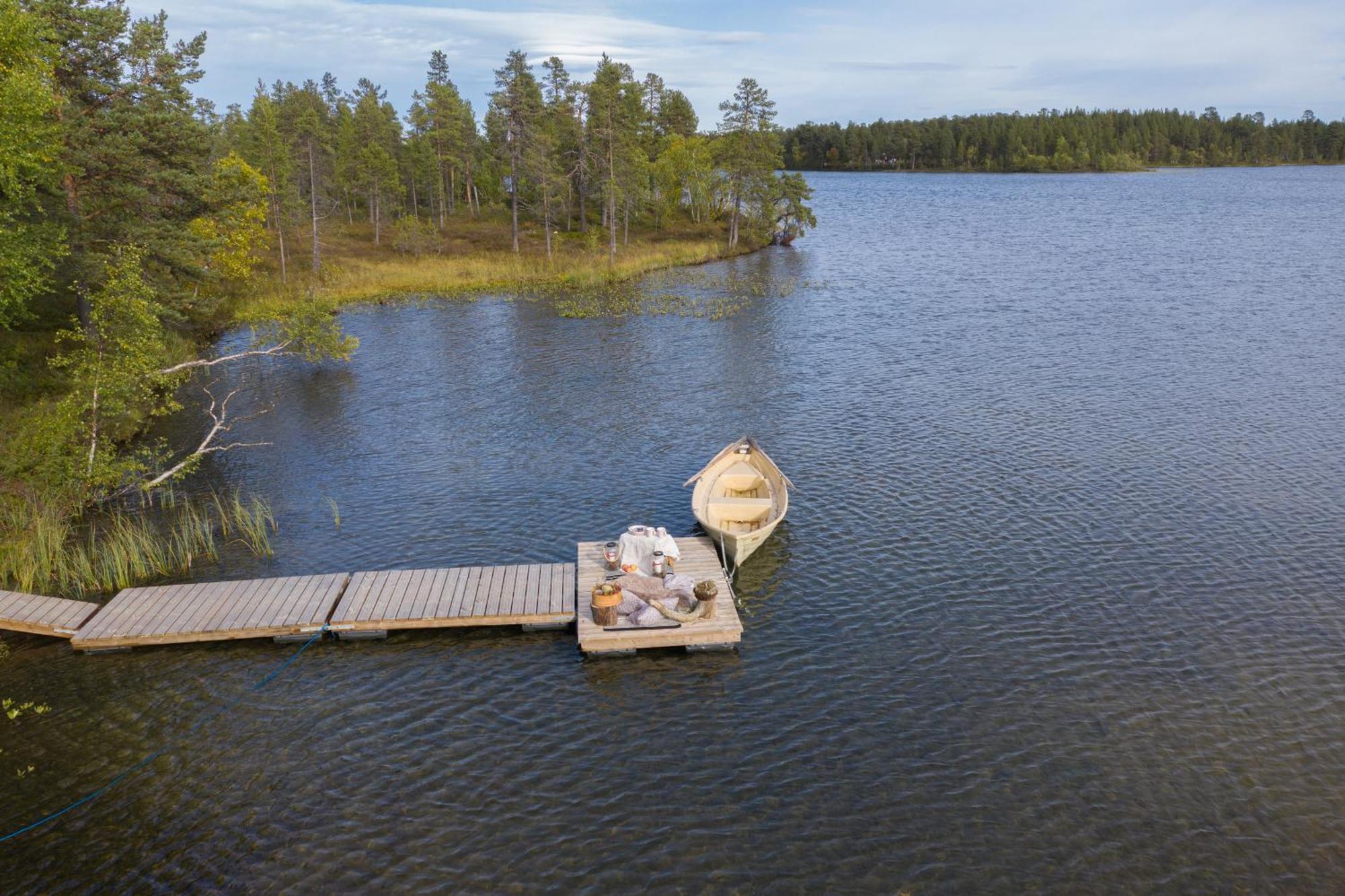 Moekki - The White Blue Wilderness Lodge Inari Luaran gambar